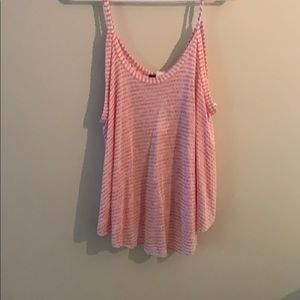 Women’s pink tank top